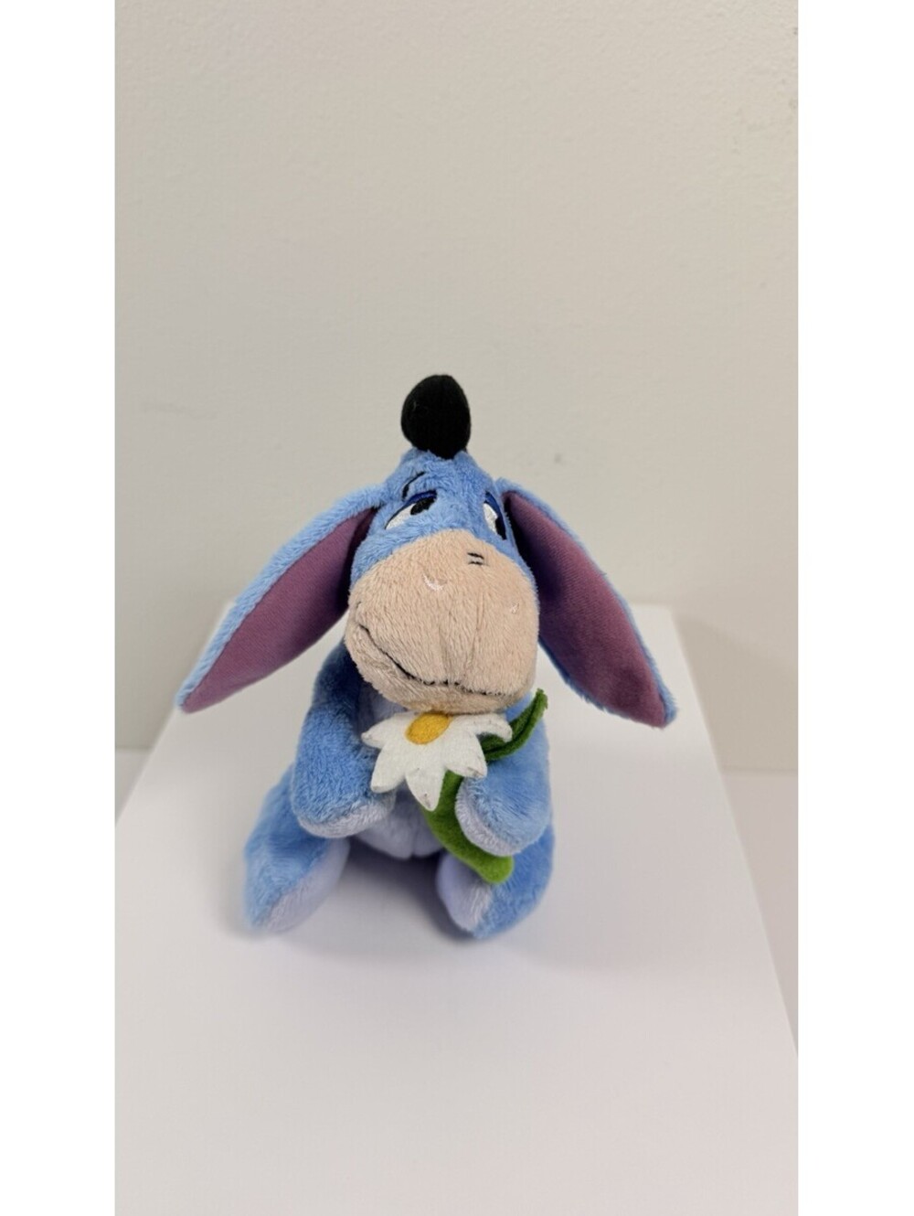 The Disney Store Collectible Flower Eeyore w/Flower Plush Beanie Toy 6”